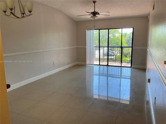 9998 Nob Hill Place 9998, Sunrise, FL 33351