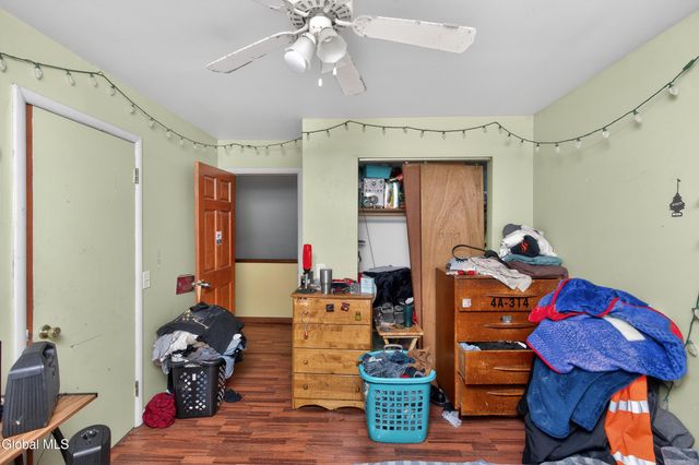 34 Guy Lane, New Baltimore, NY 12124