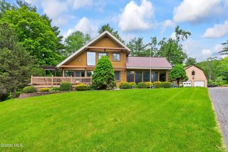 34 Guy Lane, New Baltimore, NY 12124