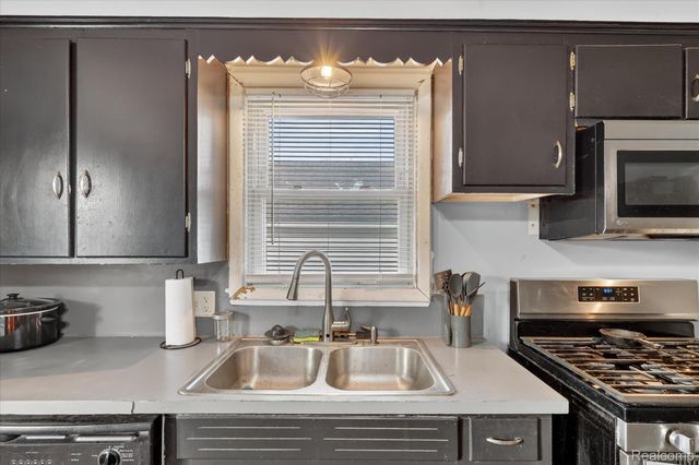 959 Blanchard Street Sw, Wyoming, MI 49509