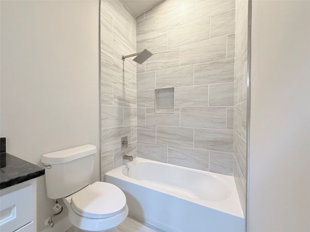 1303 N Galloway Avenue, Mesquite, TX 75149