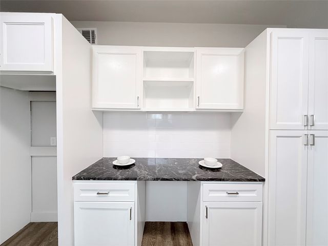 1303 N Galloway Avenue, Mesquite, TX 75149