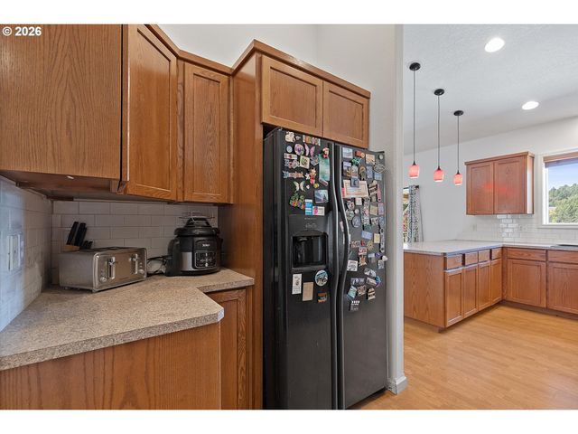 23455 Ne SPRING HILL Rd, Gaston, OR 97119