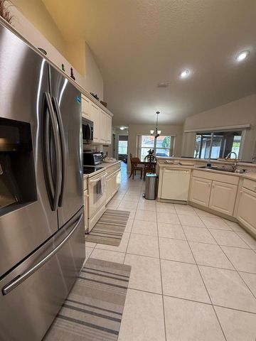 23 EVANSMILL LANE, Palm Coast, FL 32164