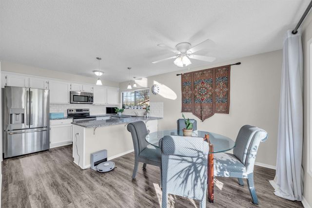 6918 E Rushwood Cir, Wichita, KS 67226