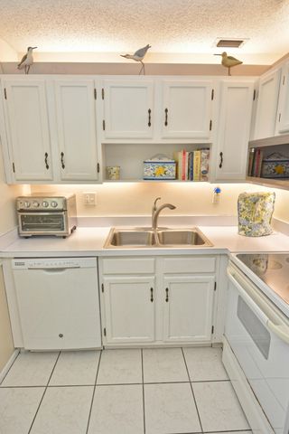 1225 NW 21st Street 203, Stuart, FL 34994