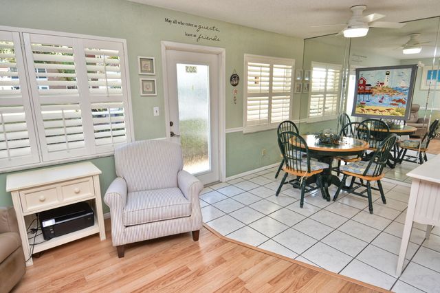 1225 NW 21st Street 203, Stuart, FL 34994