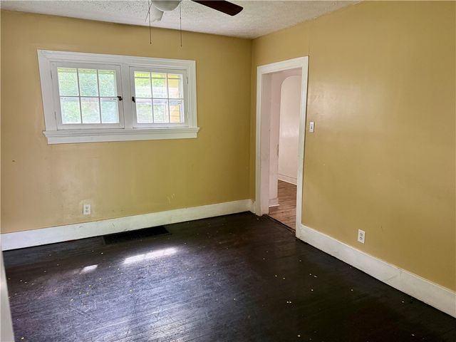 226 Sandalwood Drive, Dayton, OH 45405