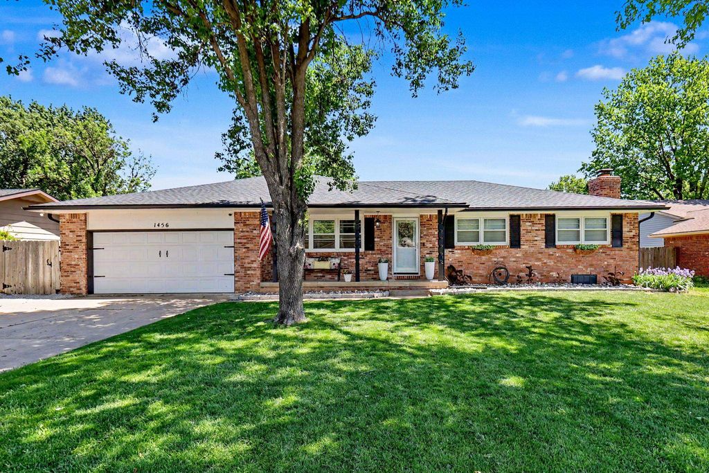1456 N Morgantown, Wichita, KS 67212