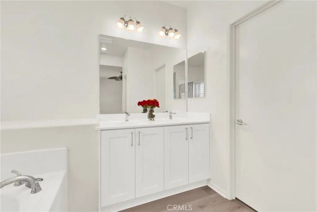 476 W Camellia Way, San Jacinto, CA 92583