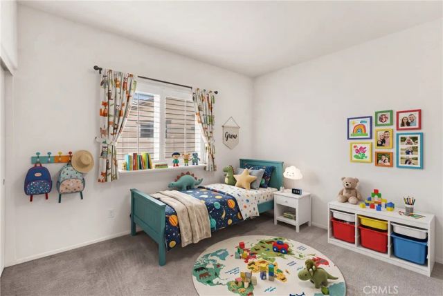 476 W Camellia Way, San Jacinto, CA 92583