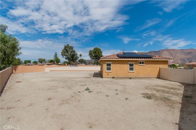 476 W Camellia Way, San Jacinto, CA 92583