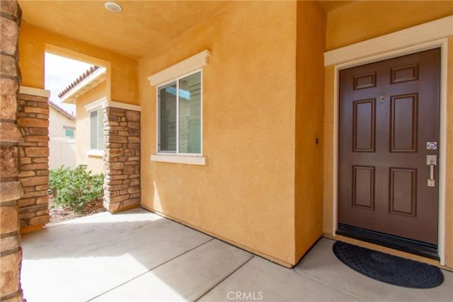 476 W Camellia Way, San Jacinto, CA 92583
