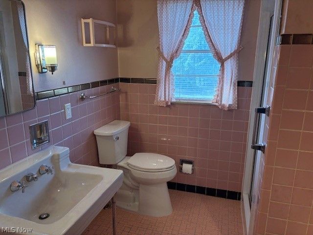 1384 Cleveland Heights Boulevard, Cleveland Heights, OH 44121