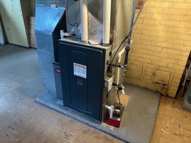 1384 Cleveland Heights Boulevard, Cleveland Heights, OH 44121