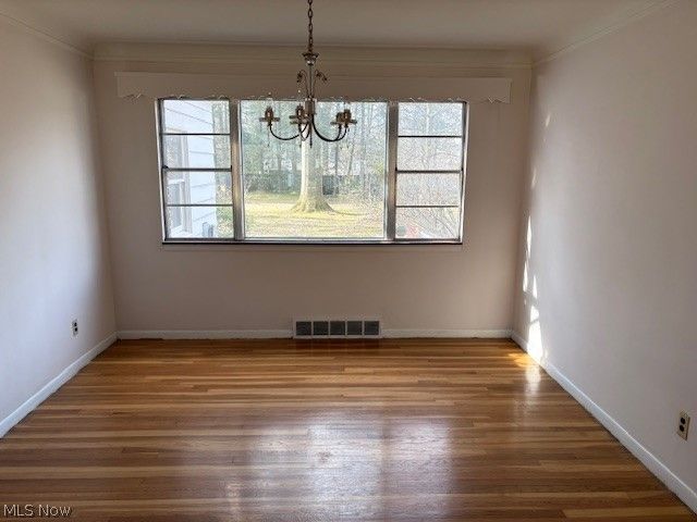 1384 Cleveland Heights Boulevard, Cleveland Heights, OH 44121