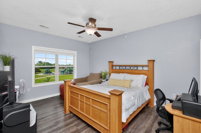 2511 NE Oak Drive 2, Ankeny, IA 50021