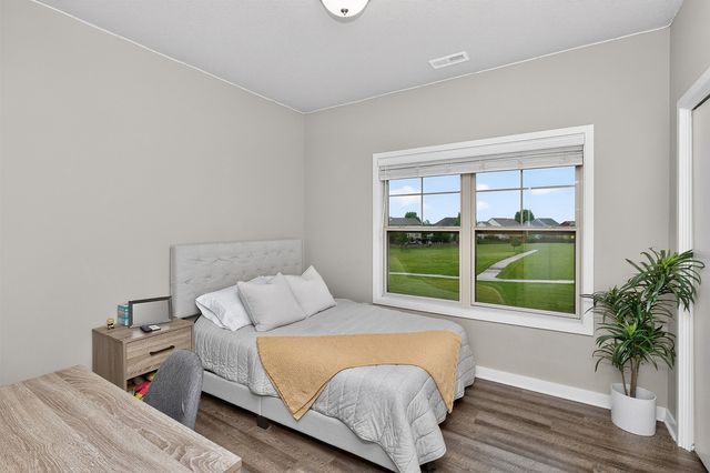 2511 NE Oak Drive 2, Ankeny, IA 50021