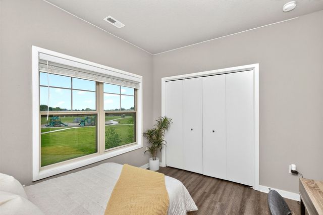 2511 NE Oak Drive 2, Ankeny, IA 50021