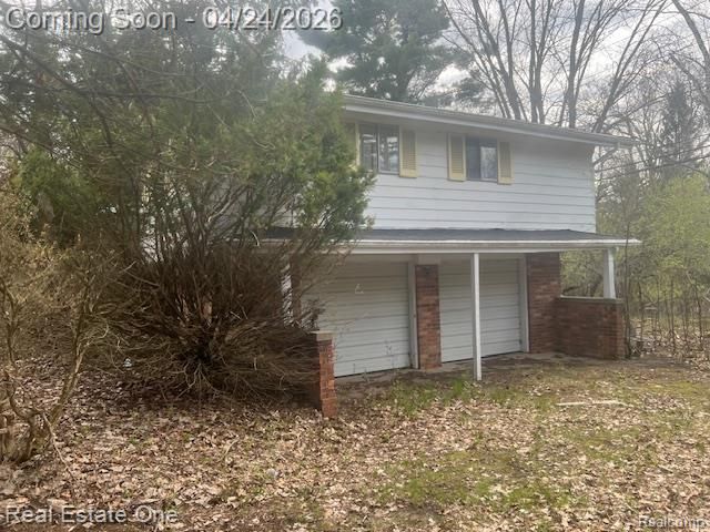 4555 Arrowhead, West Bloomfield, MI 48323