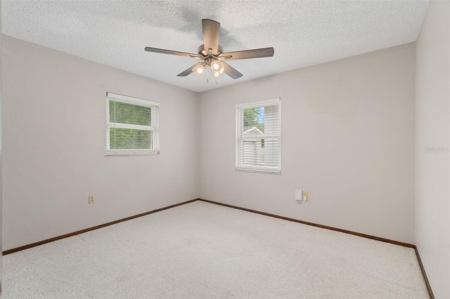 110 EDGEWATER DR, St Cloud, FL 34769