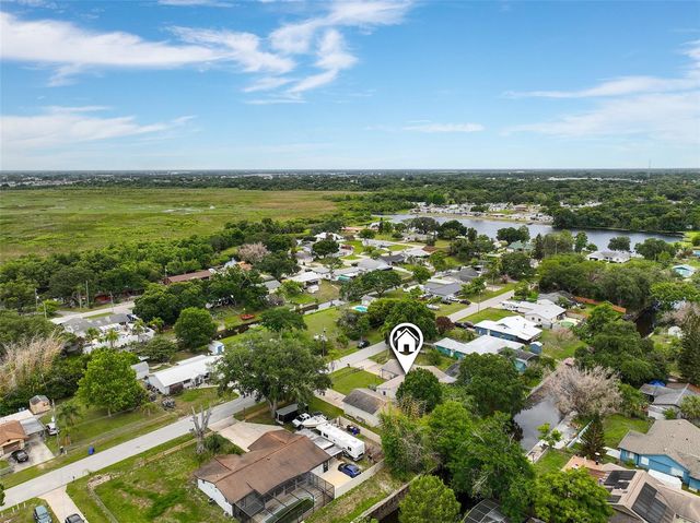 110 EDGEWATER DR, St Cloud, FL 34769