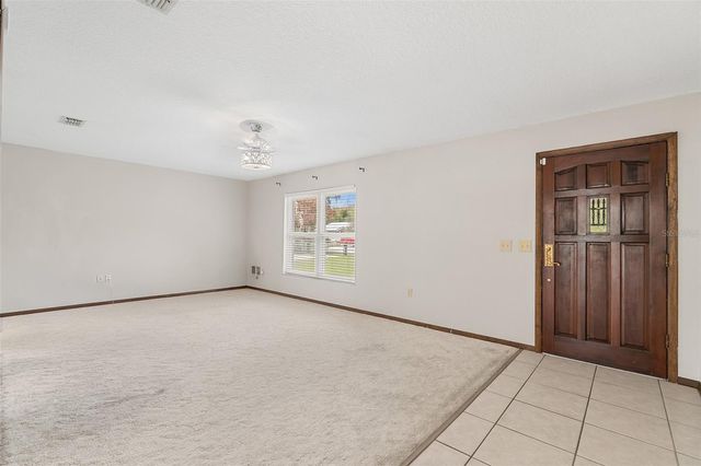 110 EDGEWATER DR, St Cloud, FL 34769