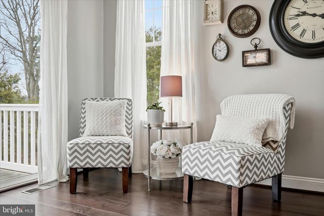 221 COBBLE STONE DR, Winchester, VA 22602