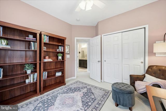 221 COBBLE STONE DR, Winchester, VA 22602