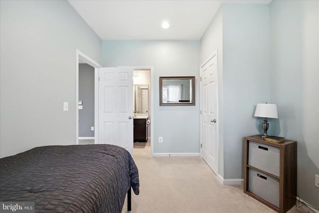 221 COBBLE STONE DR, Winchester, VA 22602