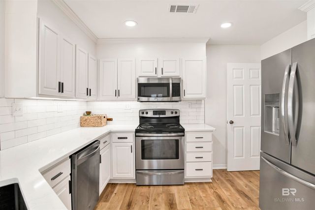 604 Saint Andrews Drive, Gulf Shores, AL 36542