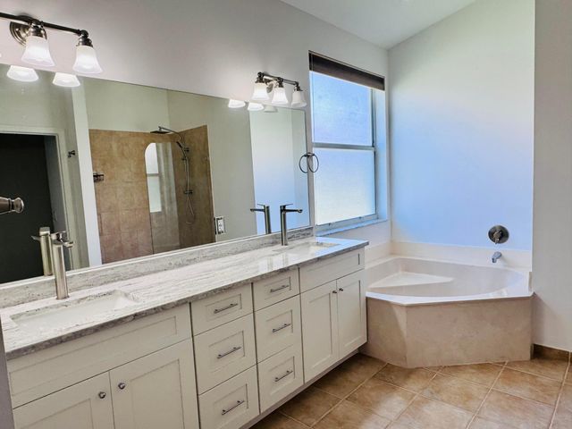 9360 Cove Point Circle, Boynton Beach, FL 33472