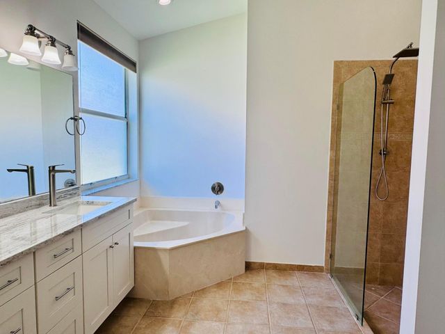 9360 Cove Point Circle, Boynton Beach, FL 33472