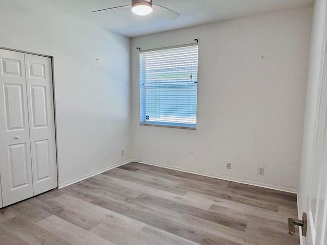 9360 Cove Point Circle, Boynton Beach, FL 33472