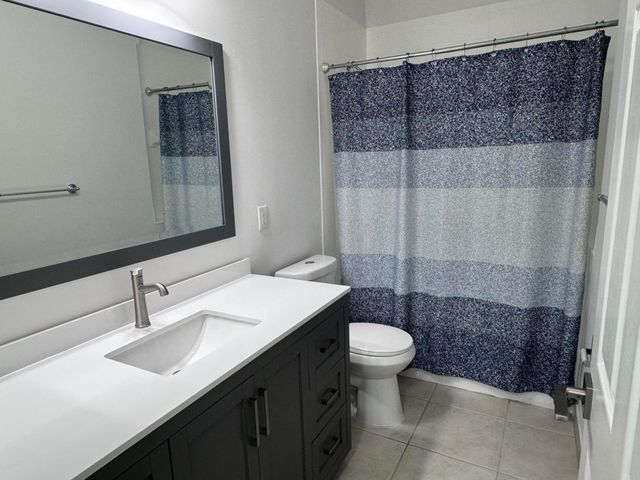 9360 Cove Point Circle, Boynton Beach, FL 33472