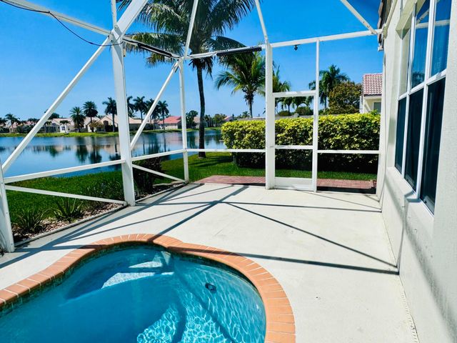 9360 Cove Point Circle, Boynton Beach, FL 33472
