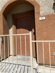 10200 Delray Beach Avenue 203, Las Vegas, NV 89129