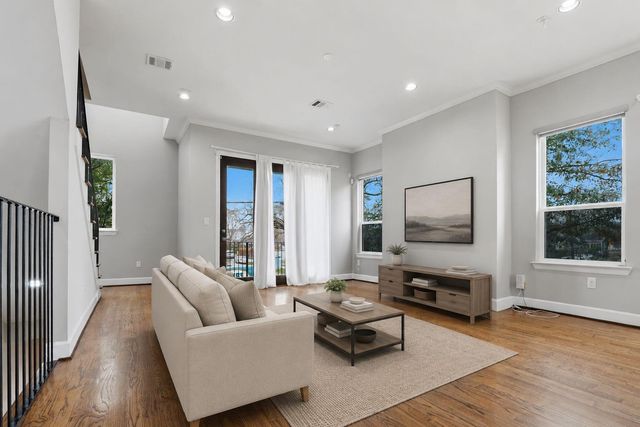 1224 Summer Street, Houston, TX 77007