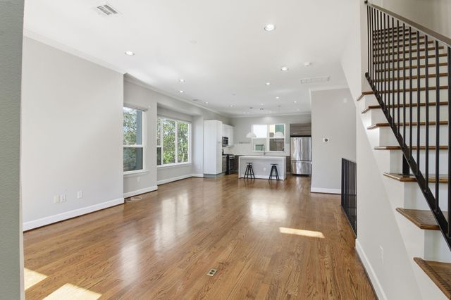 1224 Summer Street, Houston, TX 77007