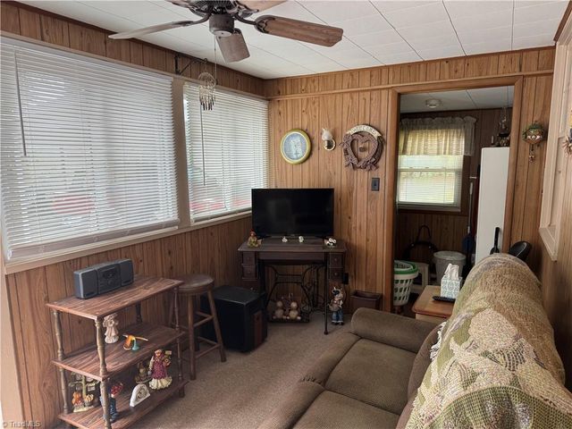 902 Elmhurst Street, Winston-salem, NC 27127