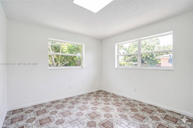 2460 NW 63rd Ter, Sunrise, FL 33313