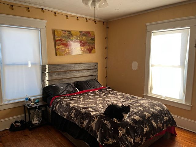 37 Cleveland Street, Greenfield, MA 01301