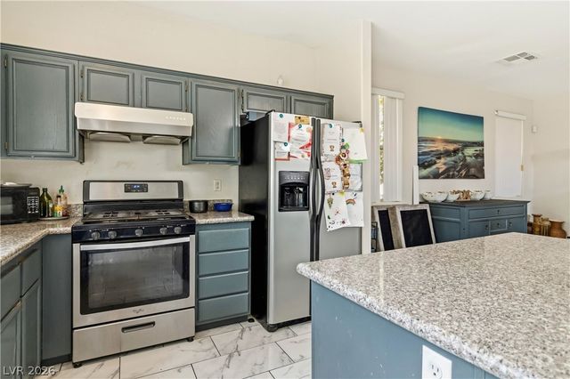 8561 Lost Gold Avenue, Las Vegas, NV 89129