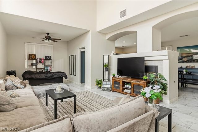 8561 Lost Gold Avenue, Las Vegas, NV 89129