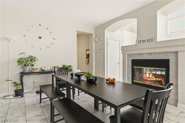 8561 Lost Gold Avenue, Las Vegas, NV 89129