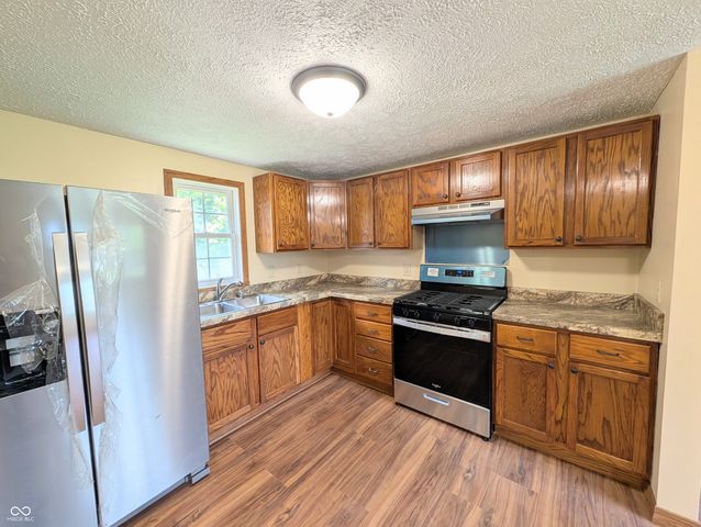 205 Short, Brooklyn, IN 46111