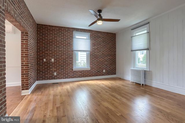 129 POPLAR AVE, Hummelstown, PA 17036