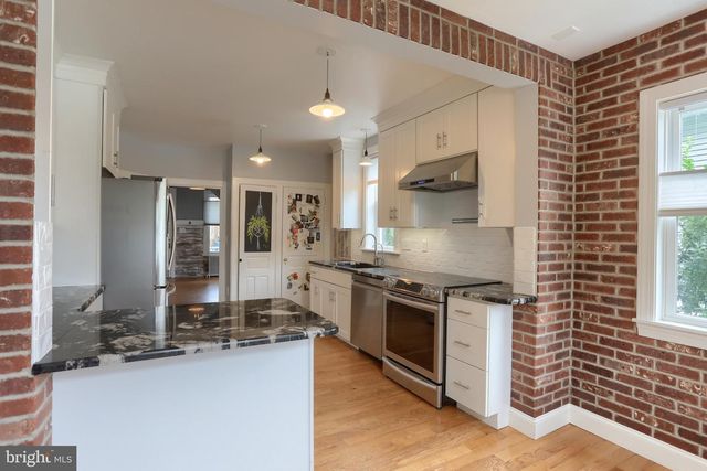 129 POPLAR AVE, Hummelstown, PA 17036