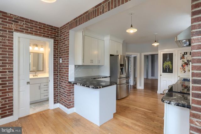 129 POPLAR AVE, Hummelstown, PA 17036