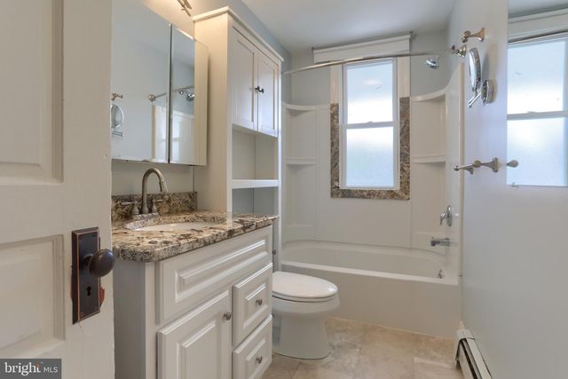 129 POPLAR AVE, Hummelstown, PA 17036